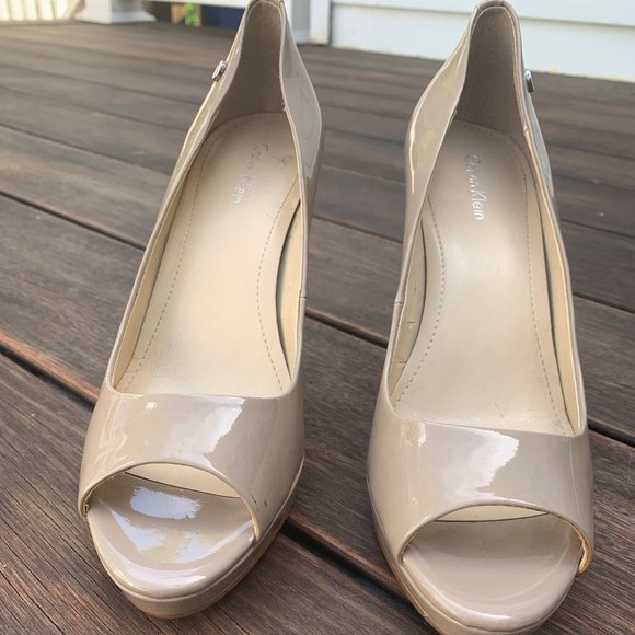 Calvin Klein Tan/Beige High Heel - Picture 2 of 5